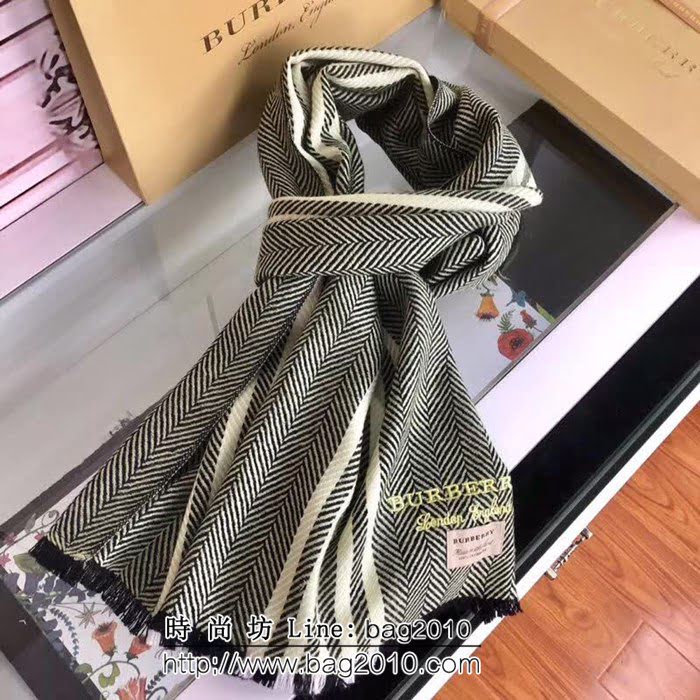 BURBERRY巴寶莉2018最新款 真絲羊絨雙色人字紋圍巾 男女同款 LLWJ6095